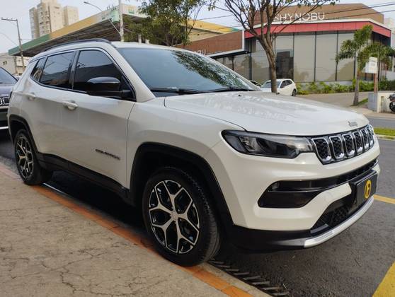 JEEP COMPASS 1.3 T270 TURBO FLEX LONGITUDE AT6 JEEP COMPASS 1.3 T270 TURBO FLEX LONGITUDE AT6